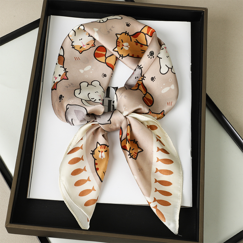 Syal persegi kucing gemuk syal - Scarf Silk Square ulasan dan harga